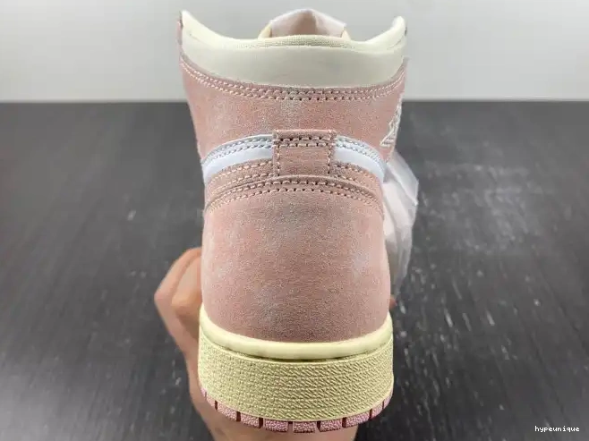 HYPE Retro Air Pink Jordan High 1 (Women's) OG FD2596-600 Washed 0620